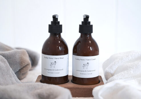 Lemongrass & Cedarwood Pair with Wooden Base